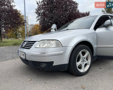 Сірий Фольксваген Пассат, об'ємом двигуна 1.9 л та пробігом 299 тис. км за 6000 $, фото 5 на Automoto.ua