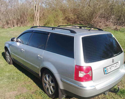 Серый Фольксваген Пассат, объемом двигателя 2.5 л и пробегом 240 тыс. км за 4500 $, фото 1 на Automoto.ua