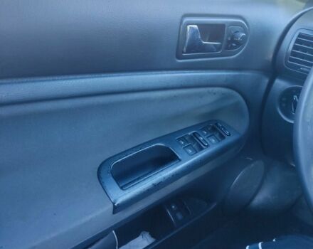 Серый Фольксваген Пассат, объемом двигателя 1.9 л и пробегом 300 тыс. км за 1600 $, фото 4 на Automoto.ua