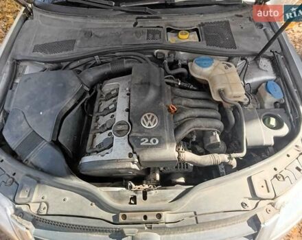 Серый Фольксваген Пассат, объемом двигателя 2 л и пробегом 193 тыс. км за 6000 $, фото 5 на Automoto.ua