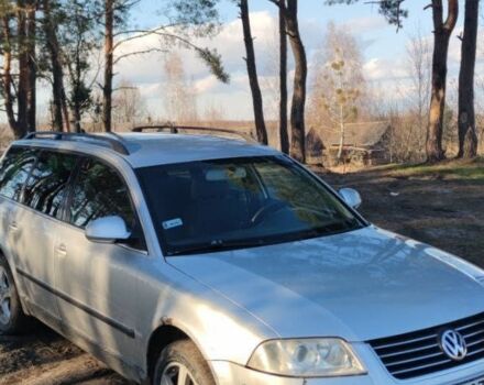 Серый Фольксваген Пассат, объемом двигателя 1.9 л и пробегом 300 тыс. км за 1600 $, фото 3 на Automoto.ua