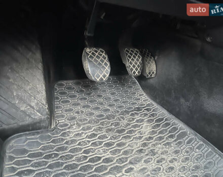 Сірий Фольксваген Пассат, об'ємом двигуна 1.9 л та пробігом 299 тис. км за 6000 $, фото 37 на Automoto.ua