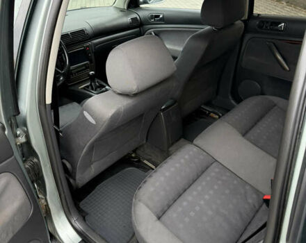 Сірий Фольксваген Пассат, об'ємом двигуна 2 л та пробігом 366 тис. км за 4300 $, фото 10 на Automoto.ua