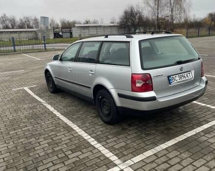 Серый Фольксваген Пассат, объемом двигателя 1.6 л и пробегом 225 тыс. км за 4500 $, фото 9 на Automoto.ua