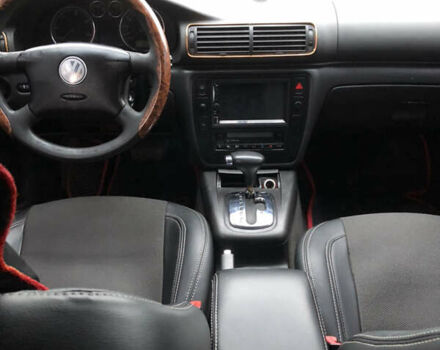 Сірий Фольксваген Пассат, об'ємом двигуна 1.9 л та пробігом 295 тис. км за 3700 $, фото 7 на Automoto.ua