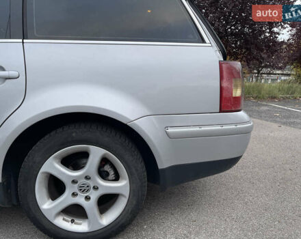 Сірий Фольксваген Пассат, об'ємом двигуна 1.9 л та пробігом 299 тис. км за 6000 $, фото 18 на Automoto.ua