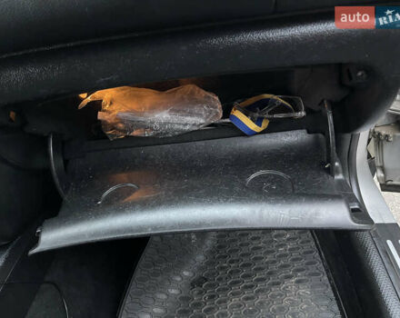 Сірий Фольксваген Пассат, об'ємом двигуна 1.9 л та пробігом 299 тис. км за 6000 $, фото 43 на Automoto.ua