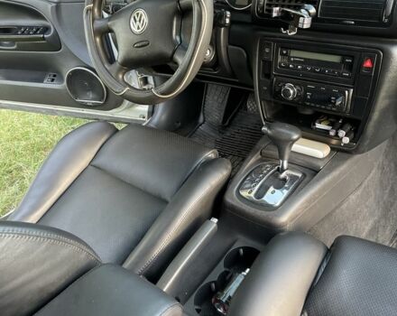 Серый Фольксваген Пассат, объемом двигателя 2.5 л и пробегом 250 тыс. км за 4700 $, фото 2 на Automoto.ua