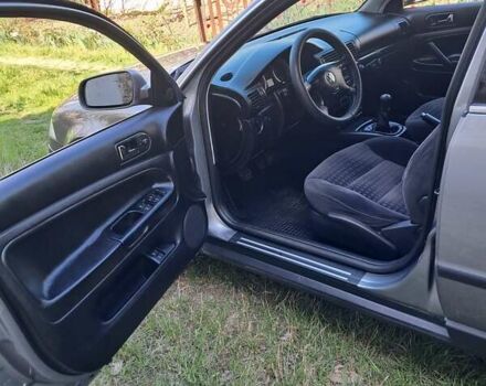 Серый Фольксваген Пассат, объемом двигателя 1.6 л и пробегом 205 тыс. км за 5300 $, фото 17 на Automoto.ua