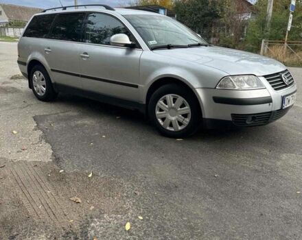 Серый Фольксваген Пассат, объемом двигателя 1.9 л и пробегом 283 тыс. км за 2950 $, фото 1 на Automoto.ua