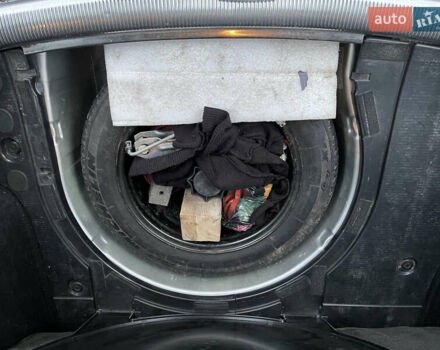 Сірий Фольксваген Пассат, об'ємом двигуна 1.9 л та пробігом 299 тис. км за 6000 $, фото 56 на Automoto.ua