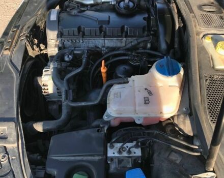 Серый Фольксваген Пассат, объемом двигателя 2 л и пробегом 250 тыс. км за 4900 $, фото 4 на Automoto.ua