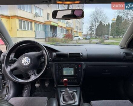 Серый Фольксваген Пассат, объемом двигателя 1.97 л и пробегом 452 тыс. км за 4800 $, фото 5 на Automoto.ua