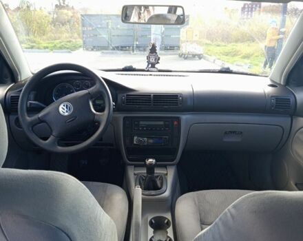 Фольксваген Пассат 2004 в Львове на Automoto.ua Серый Фольксваген Пассат, объемом двигателя 0 л и пробегом 250 тыс. км за 1400 $, фото 6 на Automoto.ua