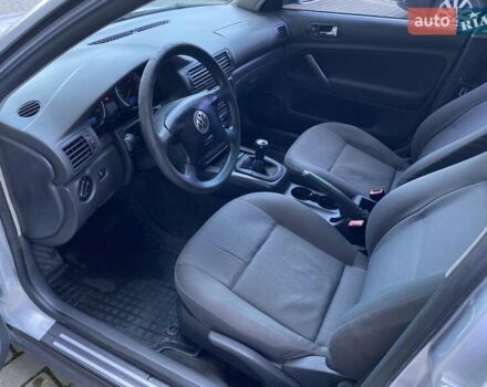 Серый Фольксваген Пассат, объемом двигателя 1.6 л и пробегом 335 тыс. км за 3999 $, фото 18 на Automoto.ua