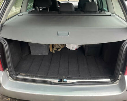 Серый Фольксваген Пассат, объемом двигателя 1.9 л и пробегом 428 тыс. км за 4150 $, фото 4 на Automoto.ua