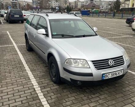 Серый Фольксваген Пассат, объемом двигателя 1.6 л и пробегом 225 тыс. км за 4500 $, фото 1 на Automoto.ua