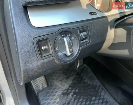 Серый Фольксваген Пассат, объемом двигателя 1.97 л и пробегом 362 тыс. км за 5700 $, фото 10 на Automoto.ua