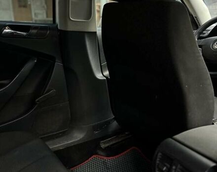 Сірий Фольксваген Пассат, об'ємом двигуна 1.9 л та пробігом 326 тис. км за 4700 $, фото 3 на Automoto.ua