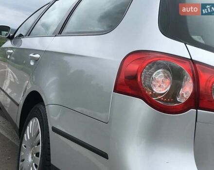 Серый Фольксваген Пассат, объемом двигателя 1.6 л и пробегом 210 тыс. км за 4995 $, фото 36 на Automoto.ua