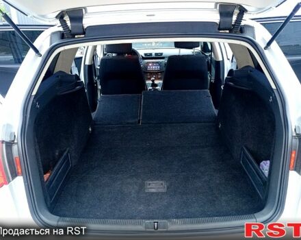 Серый Фольксваген Пассат, объемом двигателя 1.6 л и пробегом 247 тыс. км за 5750 $, фото 11 на Automoto.ua