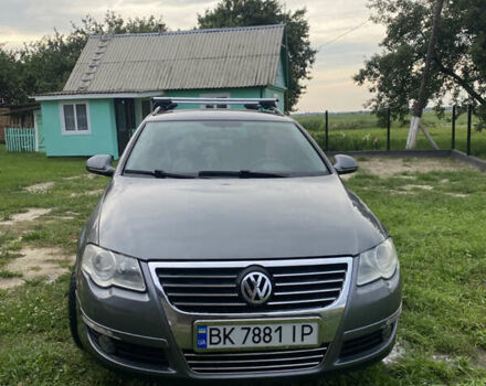 Серый Фольксваген Пассат, объемом двигателя 1.98 л и пробегом 244 тыс. км за 5500 $, фото 6 на Automoto.ua