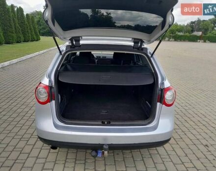 Сірий Фольксваген Пассат, об'ємом двигуна 1.6 л та пробігом 265 тис. км за 5700 $, фото 6 на Automoto.ua