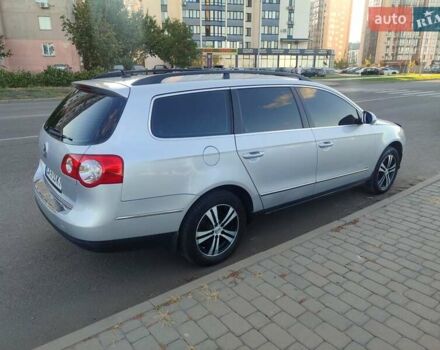 Серый Фольксваген Пассат, объемом двигателя 1.6 л и пробегом 256 тыс. км за 5950 $, фото 3 на Automoto.ua