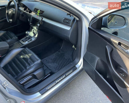 Серый Фольксваген Пассат, объемом двигателя 1.97 л и пробегом 362 тыс. км за 5700 $, фото 14 на Automoto.ua