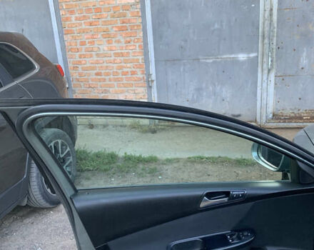 Серый Фольксваген Пассат, объемом двигателя 1.6 л и пробегом 222 тыс. км за 5550 $, фото 18 на Automoto.ua