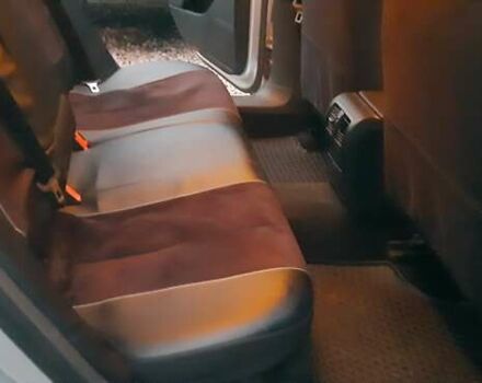 Серый Фольксваген Пассат, объемом двигателя 1.97 л и пробегом 295 тыс. км за 4450 $, фото 9 на Automoto.ua