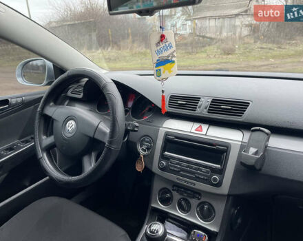 Серый Фольксваген Пассат, объемом двигателя 1.97 л и пробегом 265 тыс. км за 6500 $, фото 7 на Automoto.ua