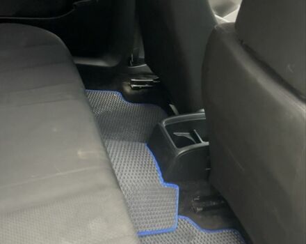 Серый Фольксваген Пассат, объемом двигателя 2 л и пробегом 330 тыс. км за 4100 $, фото 5 на Automoto.ua