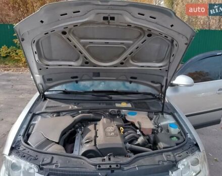 Серый Фольксваген Пассат, объемом двигателя 1.6 л и пробегом 166 тыс. км за 6300 $, фото 4 на Automoto.ua