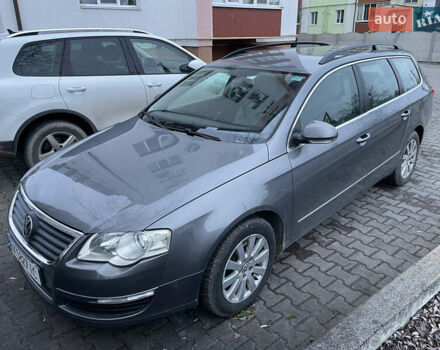 Сірий Фольксваген Пассат, об'ємом двигуна 1.6 л та пробігом 224 тис. км за 6500 $, фото 3 на Automoto.ua