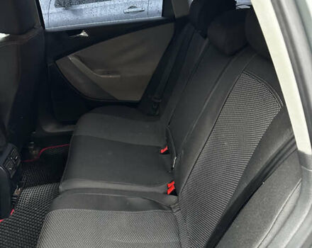 Сірий Фольксваген Пассат, об'ємом двигуна 2 л та пробігом 341 тис. км за 6100 $, фото 10 на Automoto.ua