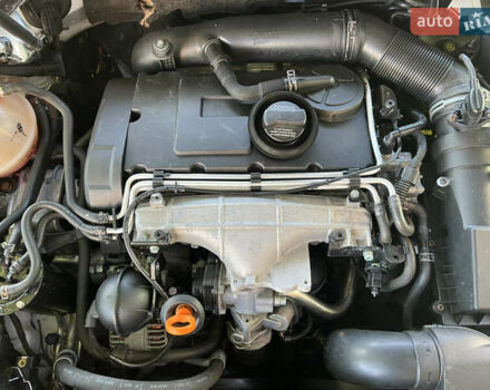 Серый Фольксваген Пассат, объемом двигателя 1.97 л и пробегом 362 тыс. км за 5700 $, фото 7 на Automoto.ua