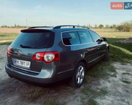 Серый Фольксваген Пассат, объемом двигателя 1.98 л и пробегом 244 тыс. км за 5500 $, фото 1 на Automoto.ua
