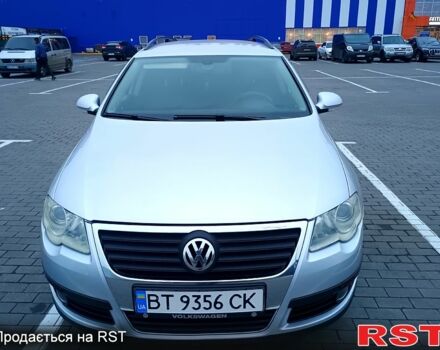 Серый Фольксваген Пассат, объемом двигателя 1.6 л и пробегом 247 тыс. км за 5750 $, фото 4 на Automoto.ua