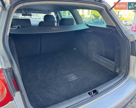 Сірий Фольксваген Пассат, об'ємом двигуна 2 л та пробігом 267 тис. км за 4500 $, фото 17 на Automoto.ua