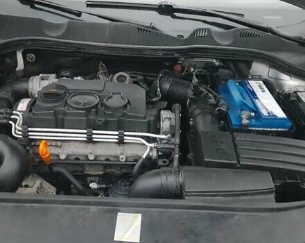 Серый Фольксваген Пассат, объемом двигателя 1.97 л и пробегом 295 тыс. км за 4450 $, фото 6 на Automoto.ua