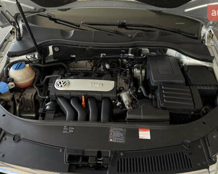 Серый Фольксваген Пассат, объемом двигателя 1.98 л и пробегом 229 тыс. км за 7300 $, фото 6 на Automoto.ua