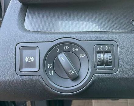 Серый Фольксваген Пассат, объемом двигателя 1.6 л и пробегом 232 тыс. км за 6499 $, фото 16 на Automoto.ua