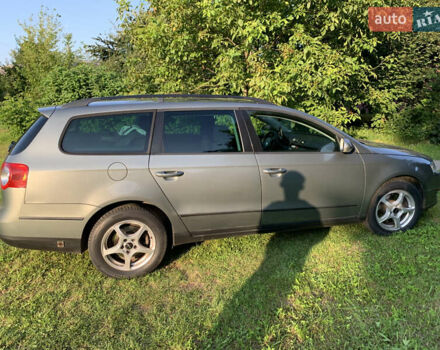 Серый Фольксваген Пассат, объемом двигателя 1.6 л и пробегом 222 тыс. км за 5550 $, фото 3 на Automoto.ua