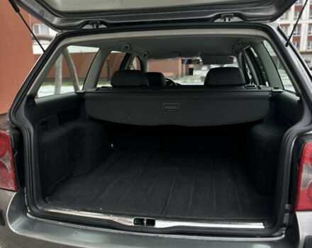 Серый Фольксваген Пассат, объемом двигателя 1.9 л и пробегом 347 тыс. км за 5150 $, фото 79 на Automoto.ua