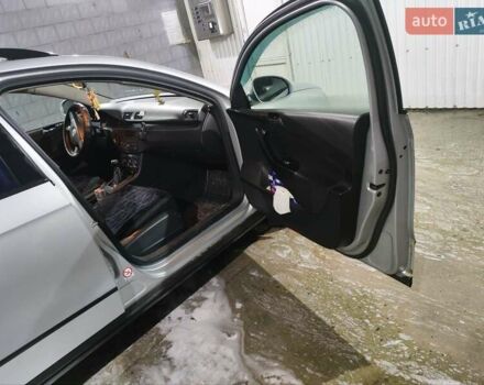 Серый Фольксваген Пассат, объемом двигателя 1.97 л и пробегом 380 тыс. км за 4500 $, фото 6 на Automoto.ua