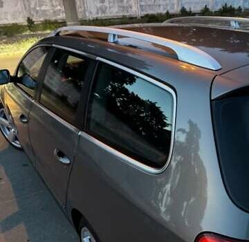 Серый Фольксваген Пассат, объемом двигателя 2 л и пробегом 198 тыс. км за 6900 $, фото 22 на Automoto.ua