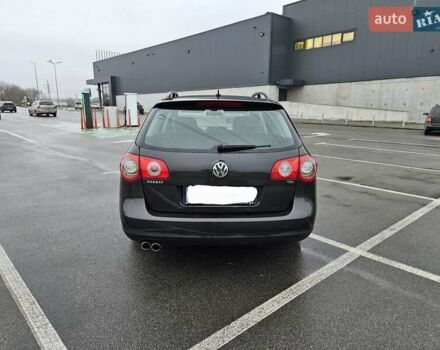 Сірий Фольксваген Пассат, об'ємом двигуна 1.9 л та пробігом 327 тис. км за 3333 $, фото 4 на Automoto.ua