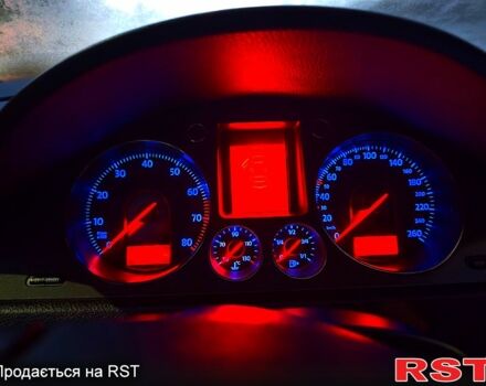 Сірий Фольксваген Пассат, об'ємом двигуна 1.6 л та пробігом 222 тис. км за 5000 $, фото 5 на Automoto.ua