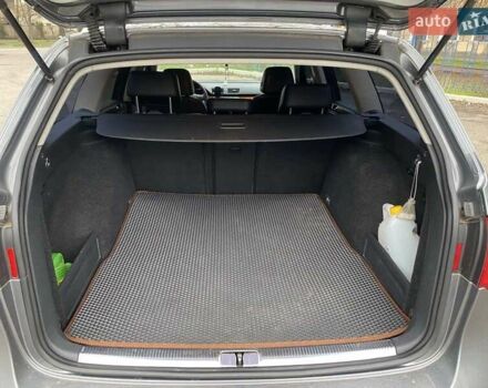 Серый Фольксваген Пассат, объемом двигателя 1.6 л и пробегом 258 тыс. км за 6500 $, фото 43 на Automoto.ua